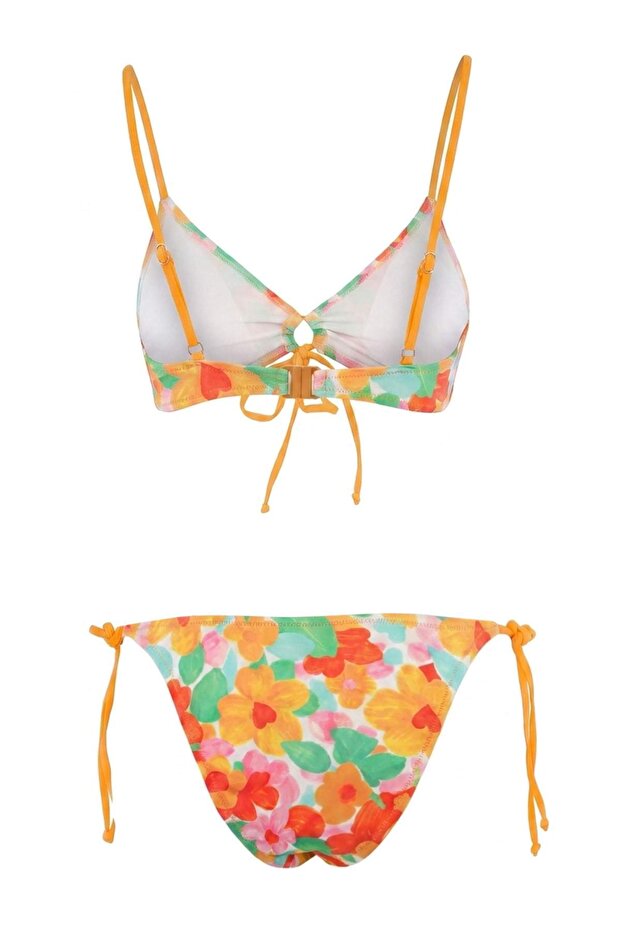 Çiçek Desenli Üçgen Kaplı Düşük Bel Brazilian Bikini Takımı TBESS26BT00141 - 6