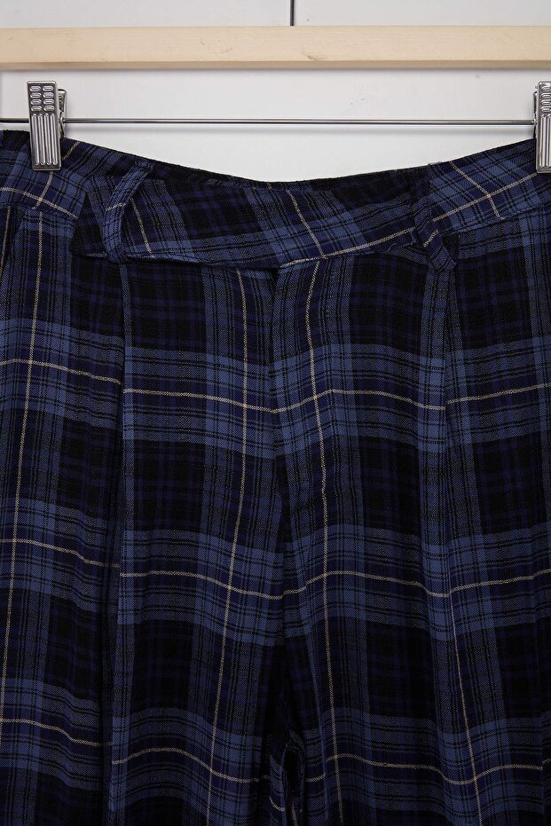 Lacivert Ekoseli Geniş Paça Pantolon TWOAW27PL00013 - 2