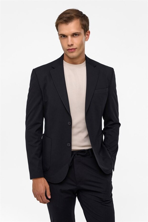 Black Slim Mono Collar Plain Pocket 6 Drop Suit