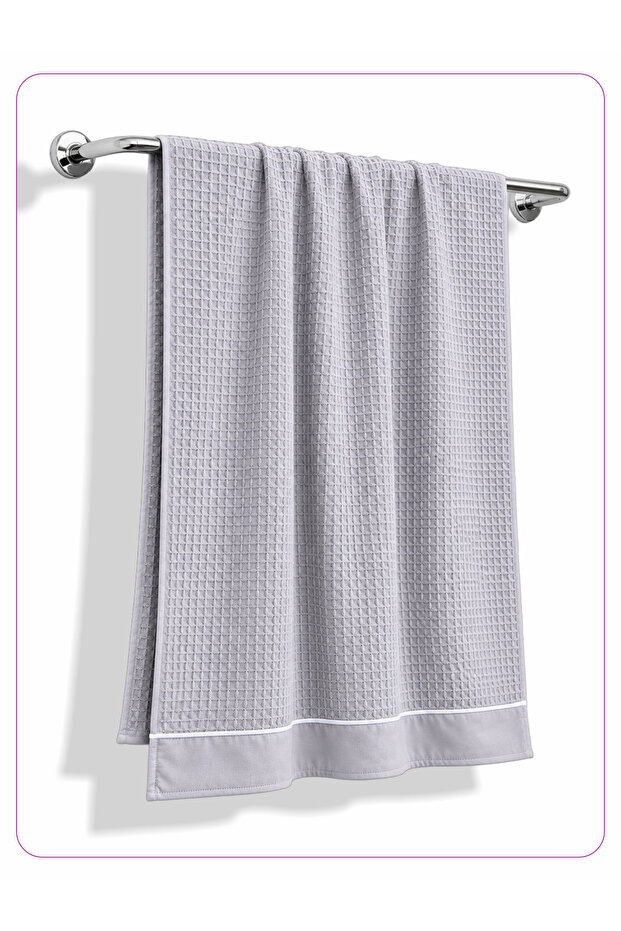 1 Pcs Bath Towel 70x140 cm – 310 GSM Waffle Microfiber, Soft, Absorbent & Quick Dry Towel
