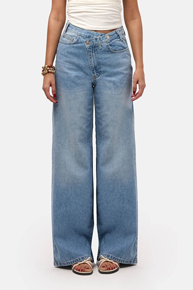 Women's Denim Color 2S6-3 Palazzo Baggy Fit Belt Detailed Design Denim Jeans