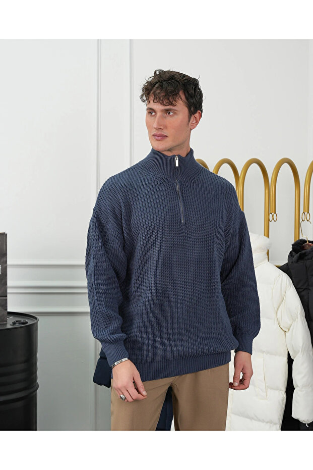 Knitted Pattern Zipper Detailed Oversize Sweater