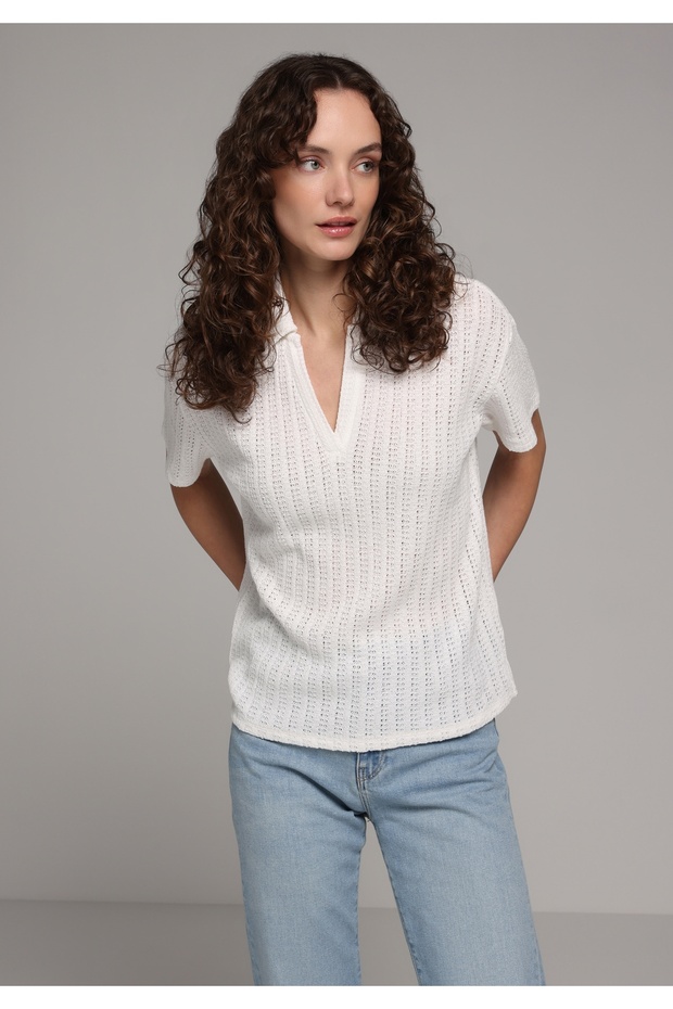 Regular Fit Polo Yaka Jacquard Women's Ecru Short Sleeve T-Shirt