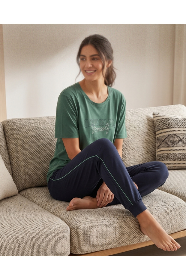 Over Sleep Women's Short-Sleeved Pajama Set