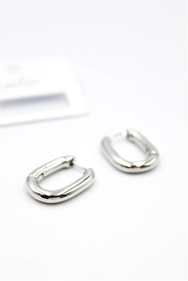 Oval Hoop Earrings - Silver