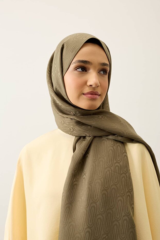 Ritma Pattern Silky Jacquard Shawl - 2