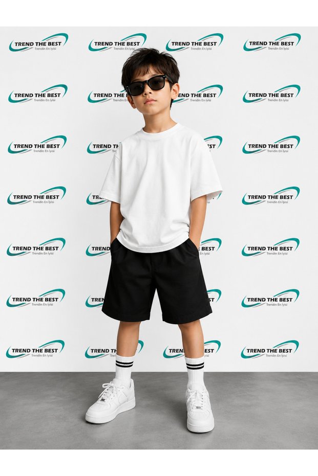 Summer Plain Unprinted Boys' Black Shorts and White T-Shirt Set