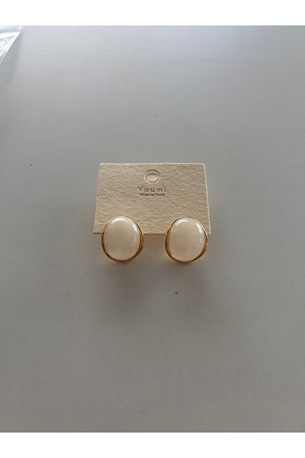 ✨ The Earring Collection Where Elegance Meets Color ✨