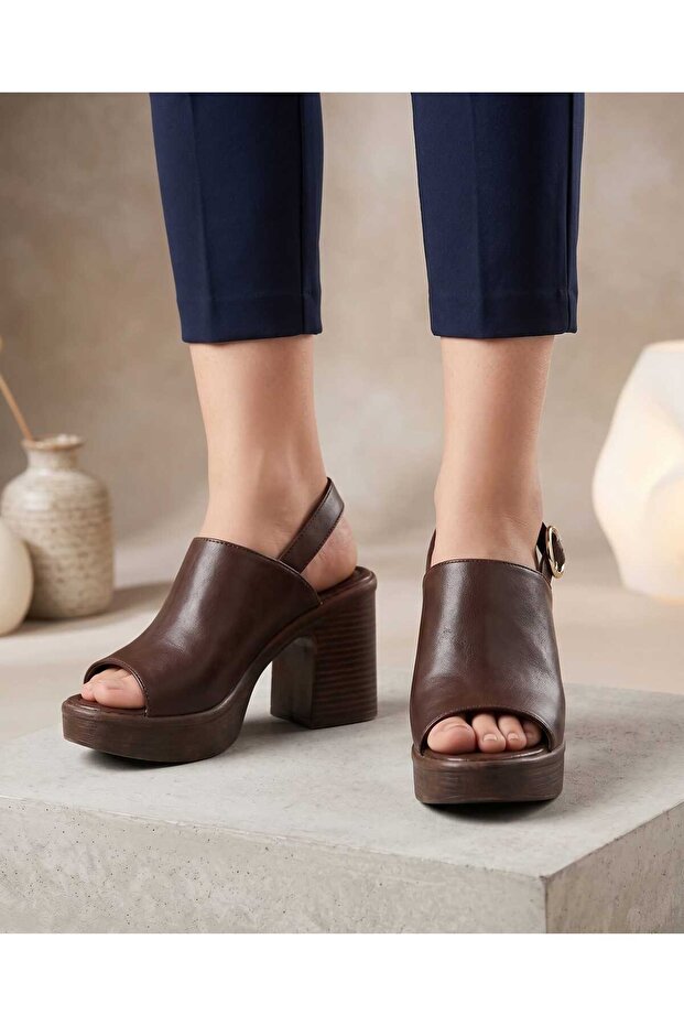 Mn-02 Simple Women's Sandals