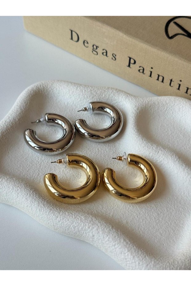 Moon Model Earrings