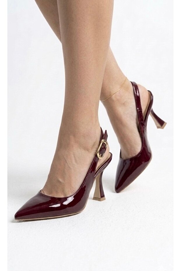 Women's Burgundy Patent Leather Pointed Toe Classic Goblet Heel Open-Back Shoes ⁠