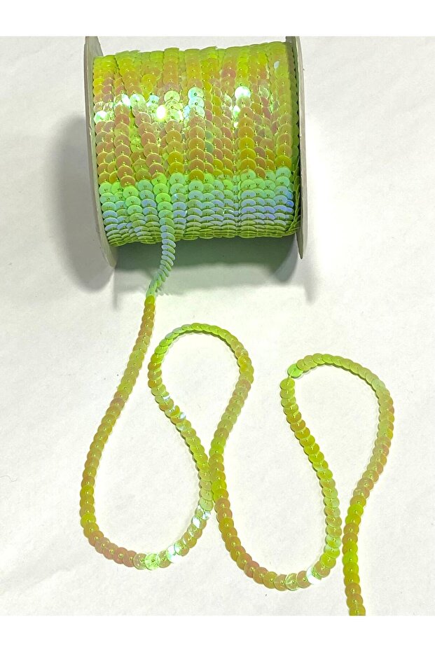 Sequin Ribbon / 1 Roll / 6 mm Sequins / Row Sequin Ribbon / Pistachio Green