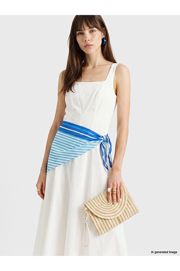 Nevavm Women's Straw Handbag with a Difference