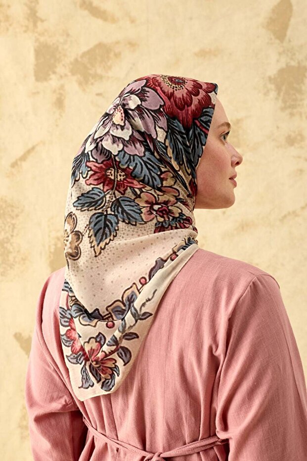 وشاح قطني من فيراي