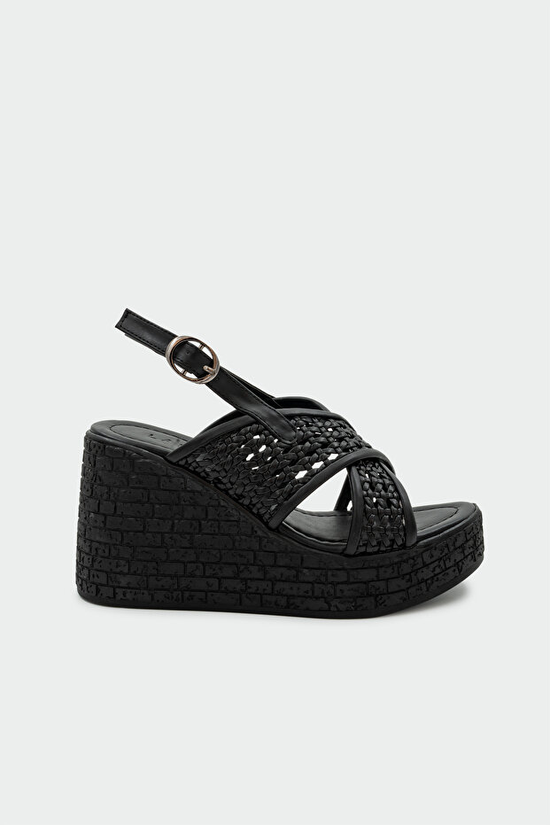 Grove Cross Detailed Platform Women's Black Sandals