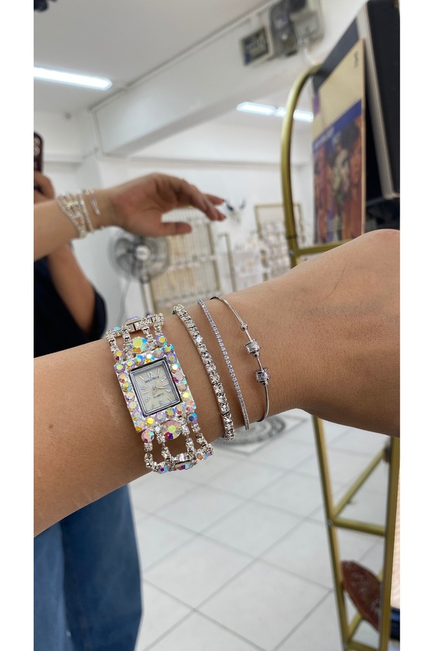 Vintage Watch and Bracelet Set