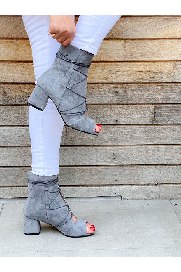 Smi̇le Gray Suede 5 cm Heel Summer Boots and Sandals
