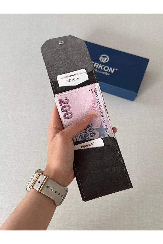 Viral Model Genuine Leather Convenient Unisex Wallet with Plenty of Card Holders
