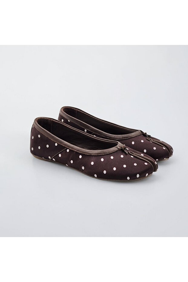 Women's Polka Dot Genuine Leather Satin Tabi Ballet Flats