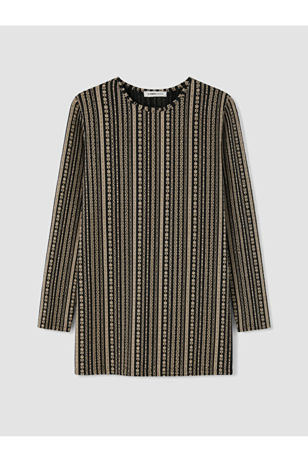 Esvab • Modern & Distinctive Zero Roba Collar Embroidered Women's Tunic