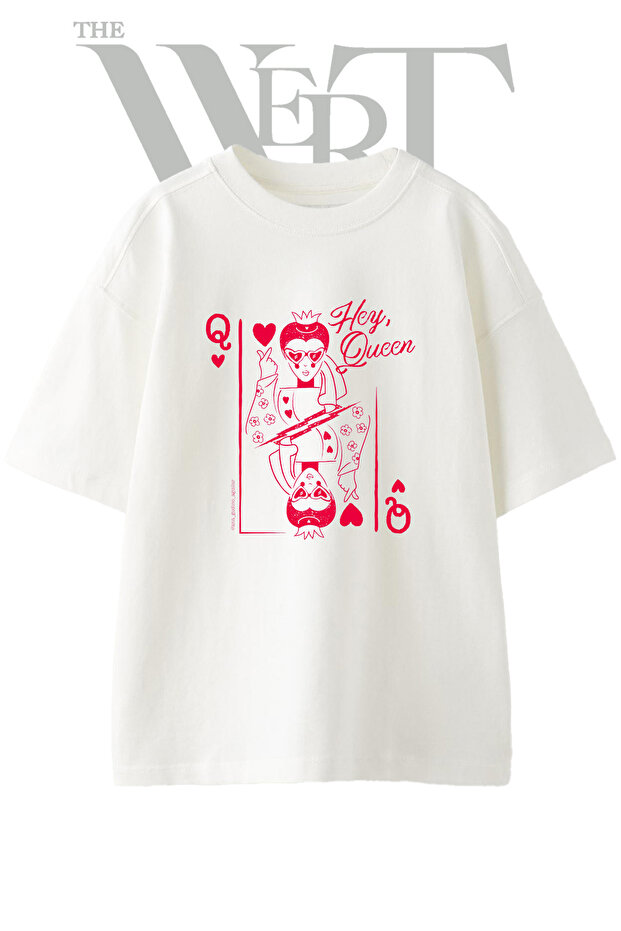 Queen of Hearts_1 Design Printed Unisex White Oversize T-Shirt