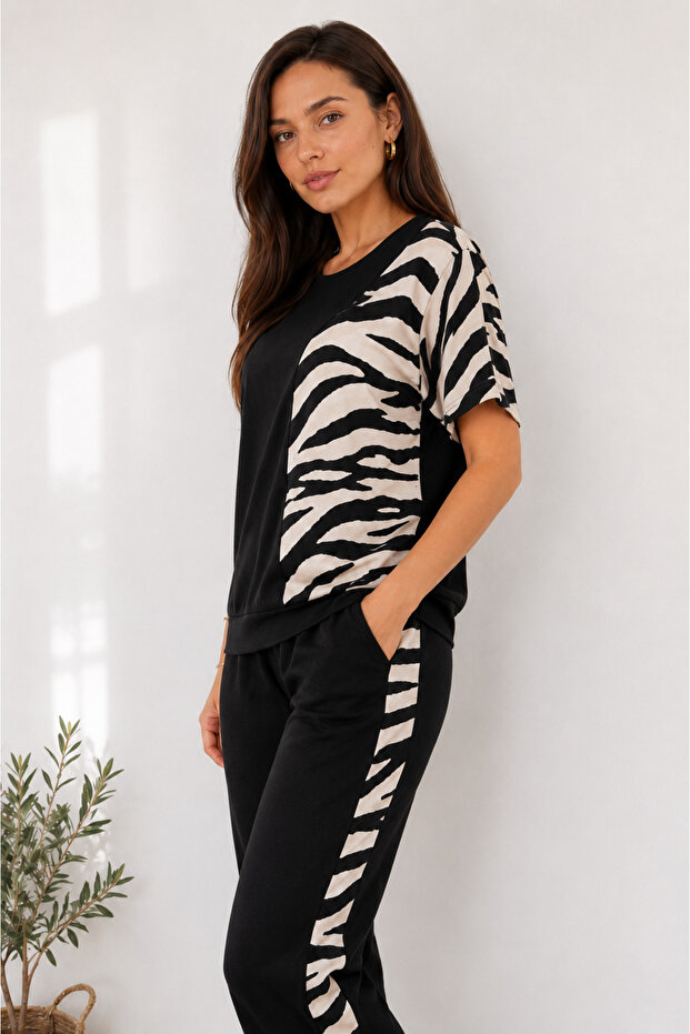 Women's Short Sleeve Crew Neck Zebra Pattern Detailed Casual Blouse Trousers Two-Piece Set