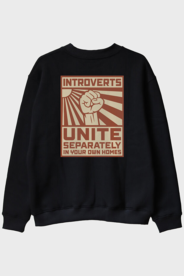 سترة رياضية سوداء برقبة دائرية من Introverts Unite