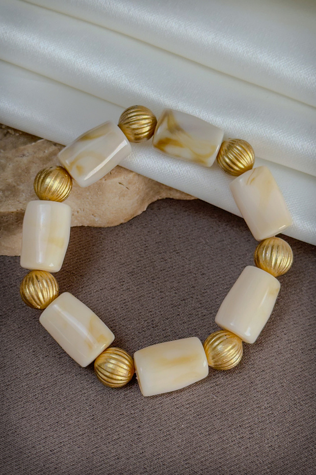 Cylinder Cut Acrylic Resin Serrated Sphere Accessory Detailed Bracelet Cask