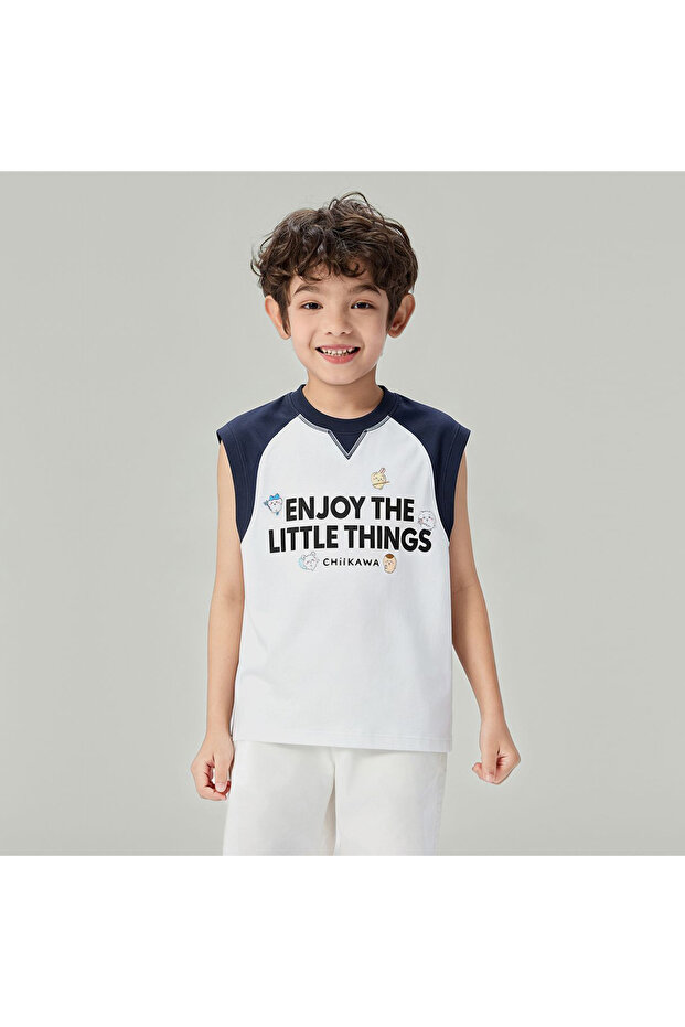 Kids' Chiikawa Enjoy The Little Things Graphic Tee