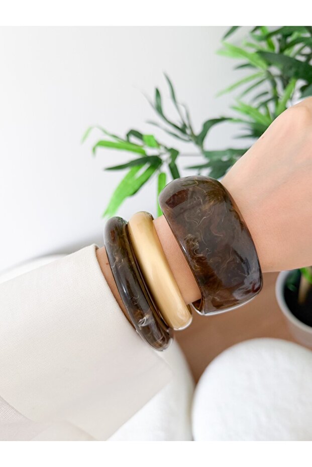 Bone bracelet set