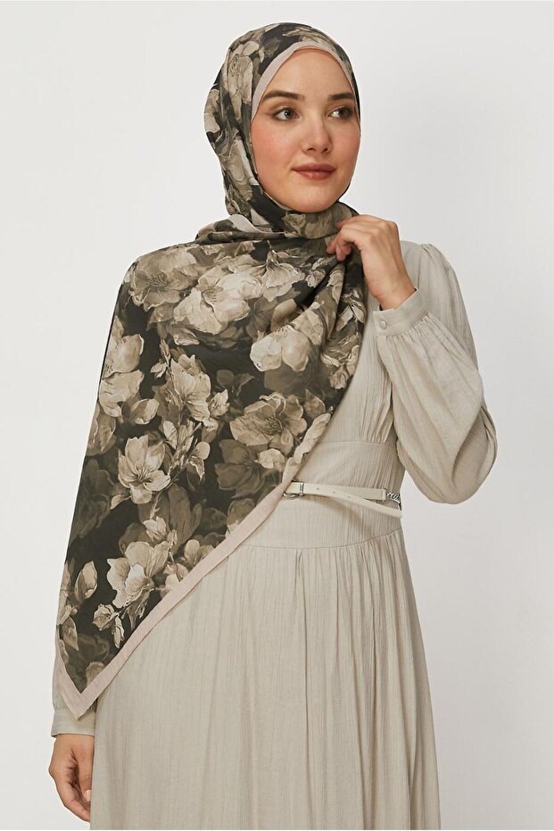 شال مودال منقوش 8653
