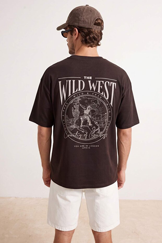 Büyük Beden Kahverengi Oversize/Geniş Kesim %100 Pamuklu T-Shirt TMNSS25BF00008 - 4