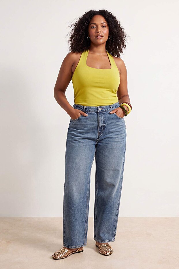 Mavi Lastikli Yüksek Bel YENİ MOM %100 Pamuk Non-Stretch Jeans TBBSS26CJ00054