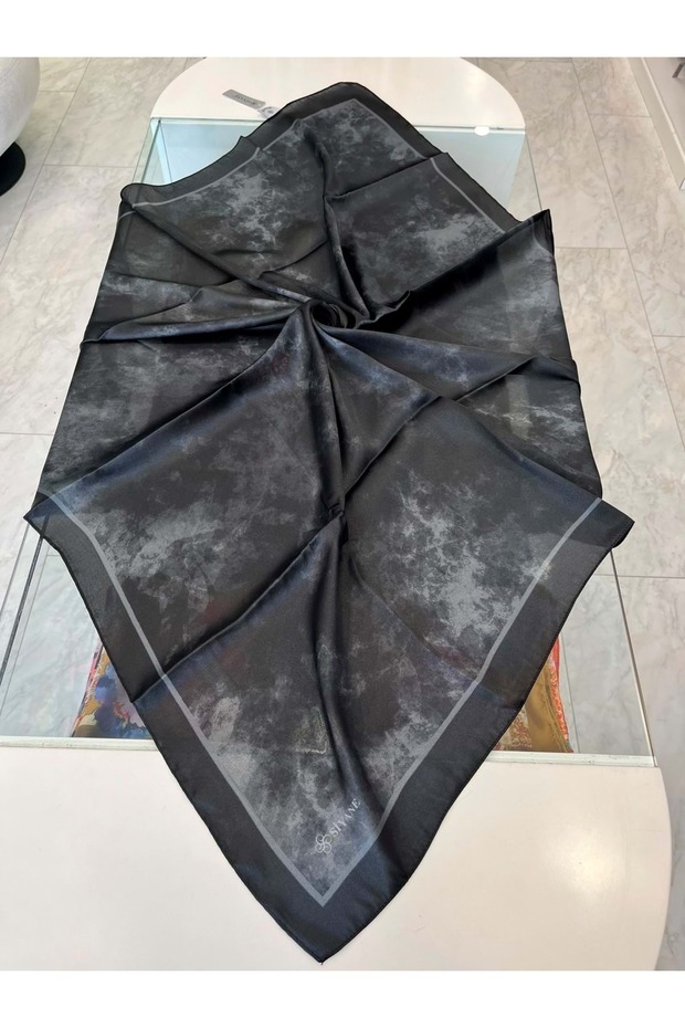 Black Cloud Pattern Crystal Scarf - 1