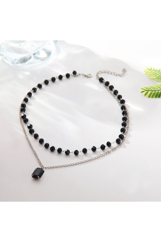 StyleA 1pcs Silver-plated Necklace Ladies Classic Vintage Style Elegant Black Glass Diamond Pendant