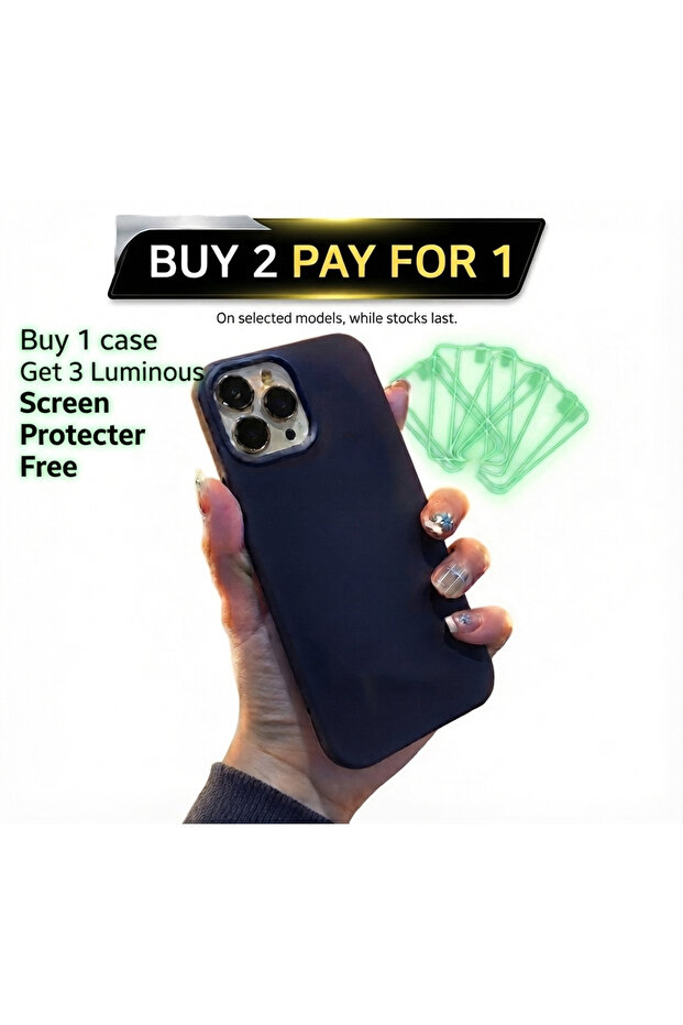 Premium silicone case designed for perfect iPhone fit. Black