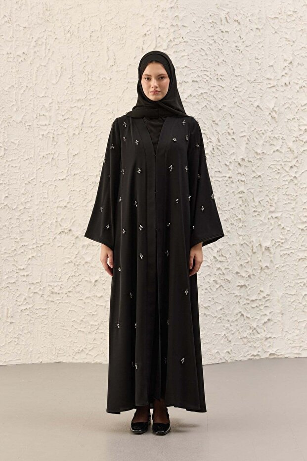 عباءة لال فضية