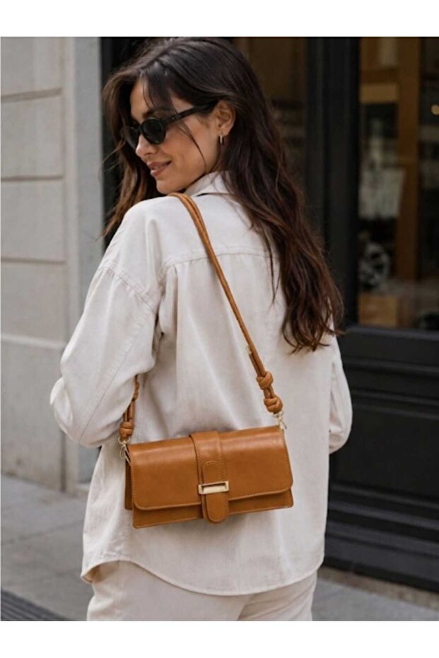 Women's Handbag and Shoulder Bag Brown