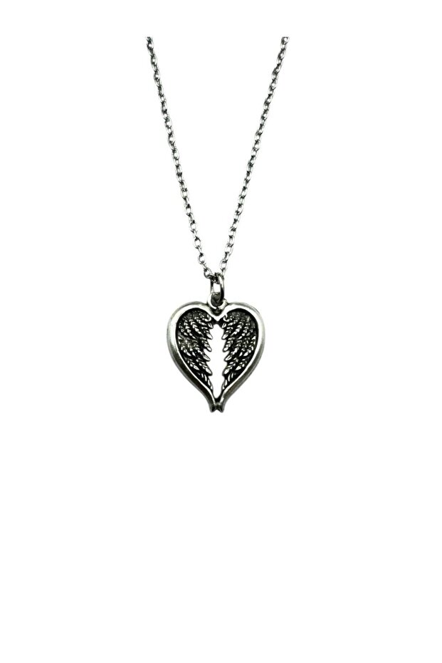 Unisex Necklace with Aesthetic Feather Wings and Heart Figure – Elegant & Romantic Style Icon