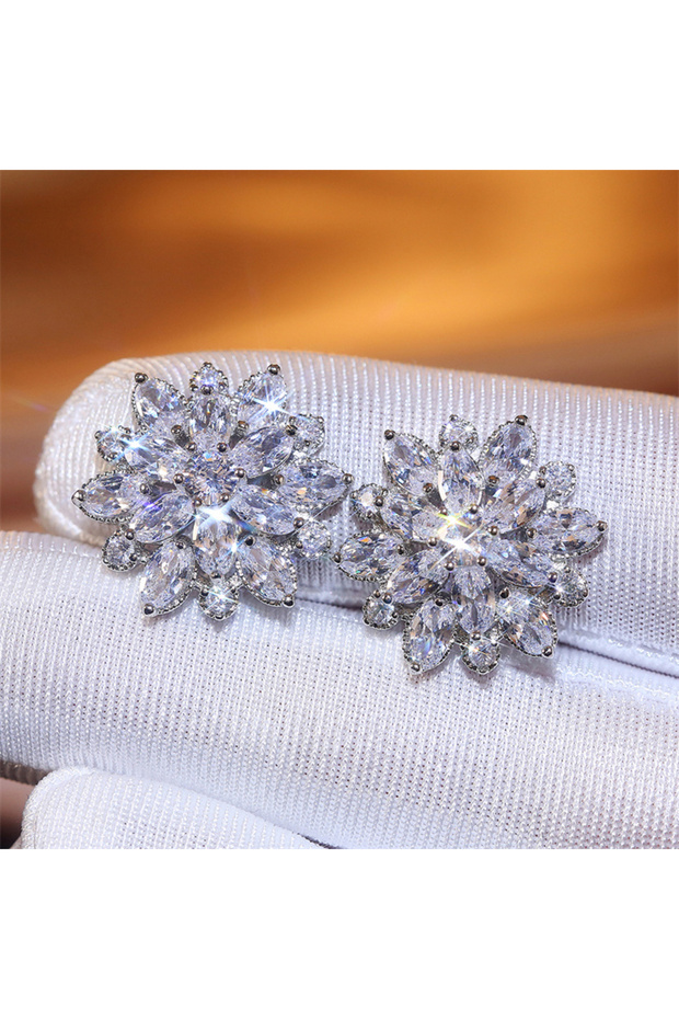 E283 Huitan Eternity Cubic Zirconia Flower Stud Earrings for Women High Quality Wedding Accessories
