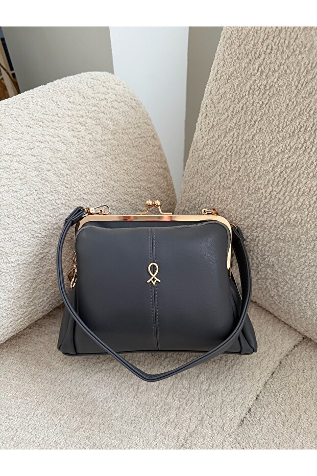 Scholarship Women's Crossbody Hand, Arm and Shoulder Bag