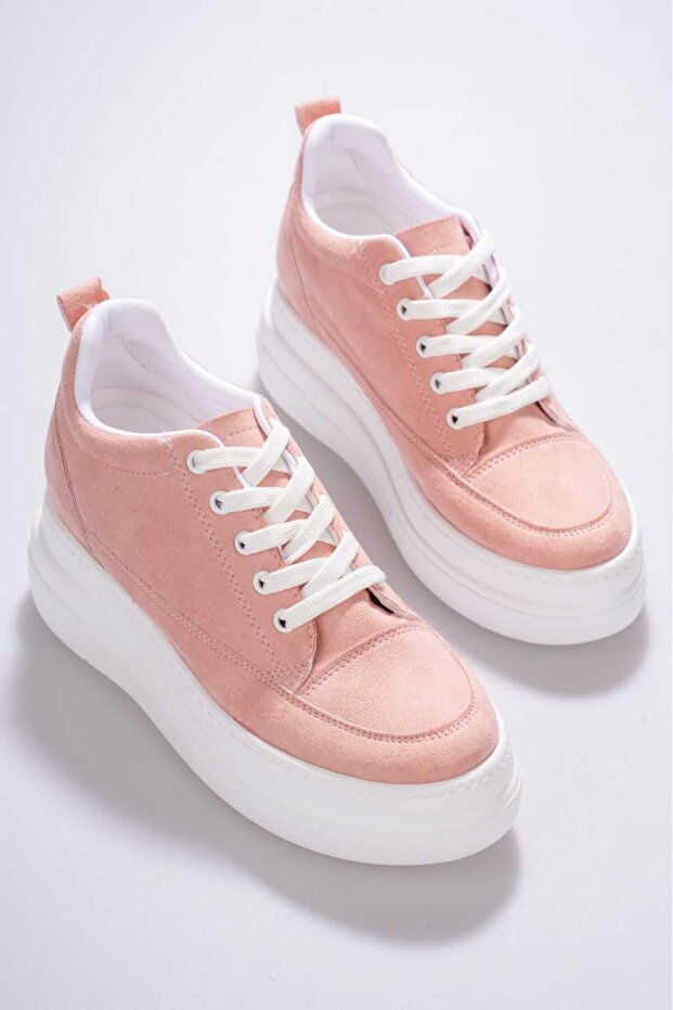 Women's Hidden Heel Lace-Up Sports Shoes