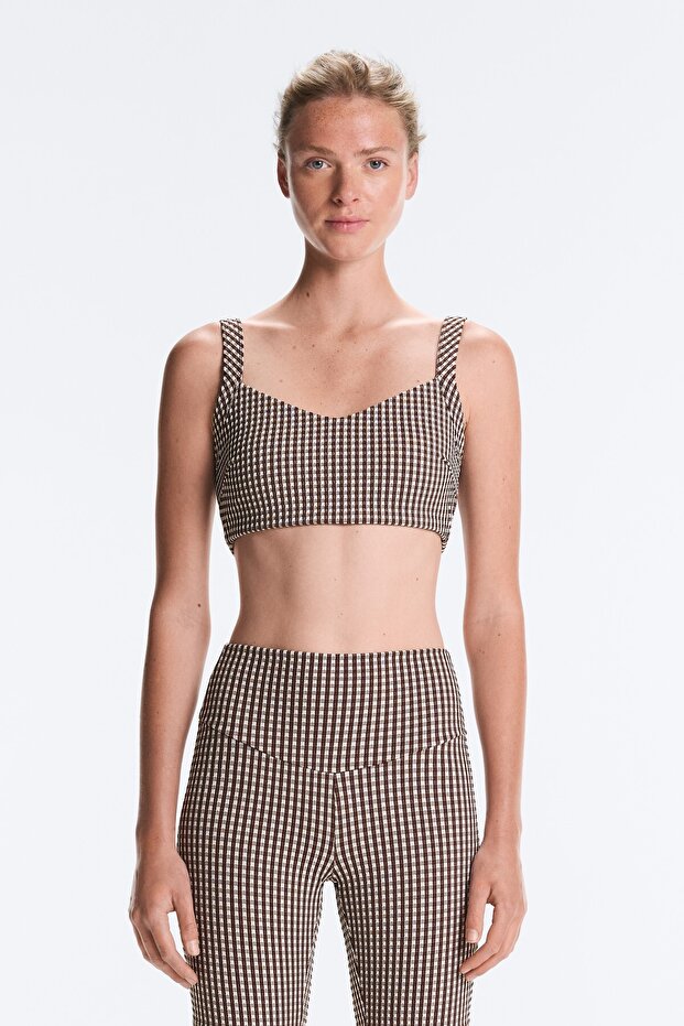 Medium support gingham sports bra