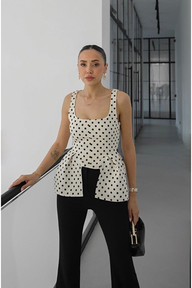 Stitched Detail Sides Short Flared Hem Fabric Premium Series Equivalent Pinterest Design Strap Square Neck Polka Dot Bustier Blouse Body