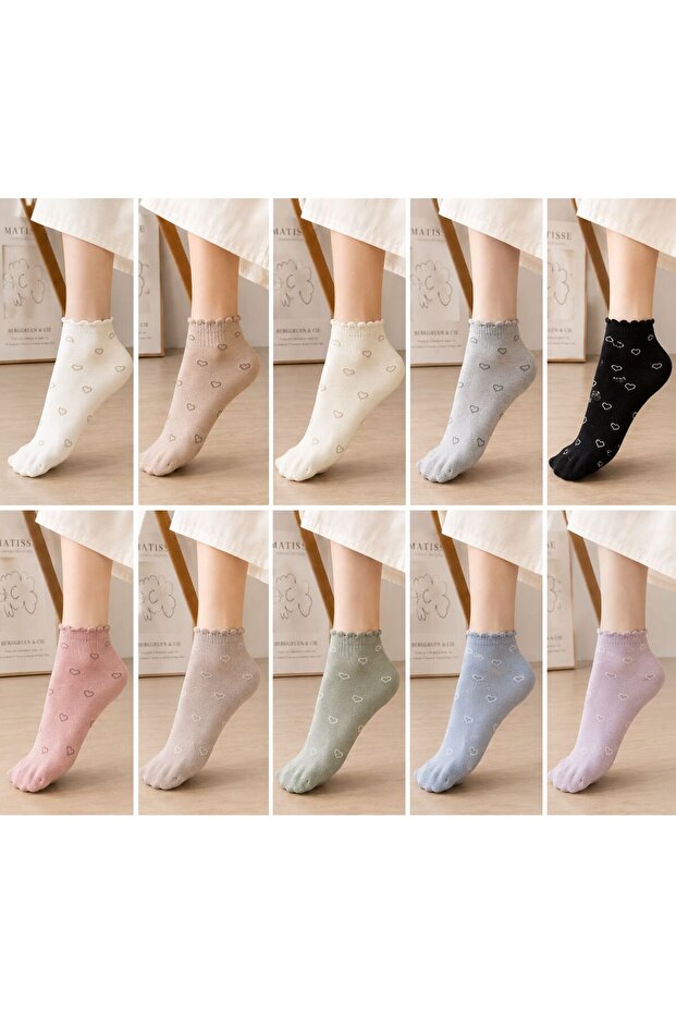8' Heart Patterned Booties Socks Set with Rubber Detail - 3