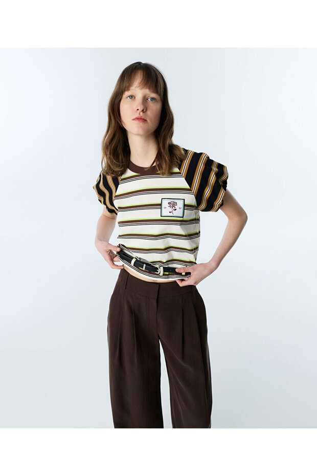 Line Pattern Mix Belted T-Shirt