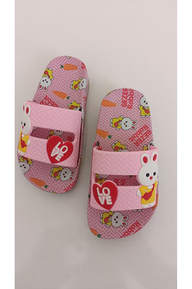 Gezer Rabbit Figured Children's Slippers That Can Be Used on All Slippery Floors in the Home and Garden.