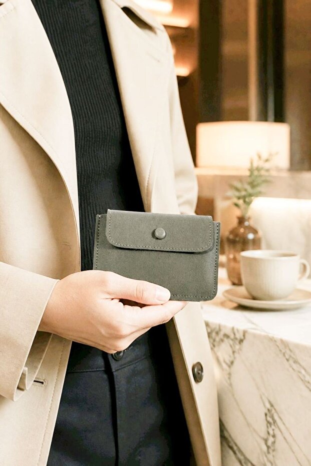Faux Leather Luxury Green Card Holder Wallet