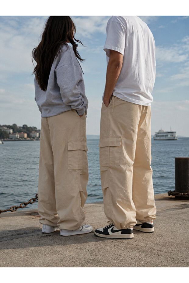 Unisex Cargo Jogger Pants – Cream