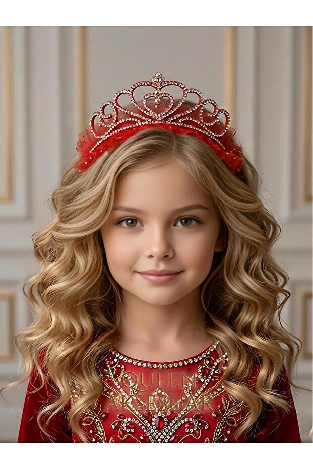 Black Luxury Thin Elegant Heart Motif Crystal Stone Light Felt Eva Metal Crown Princess Queen Tiara